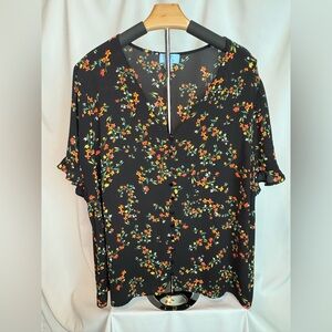 CeCe Ruffle Sleeve Button Front Top - Black Floral - 3X